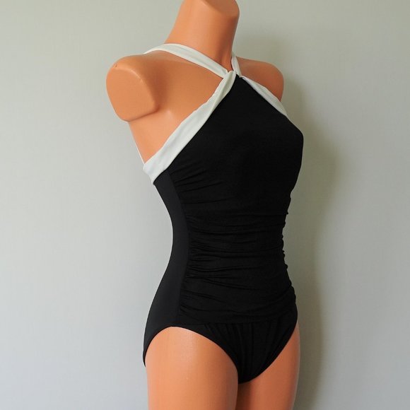 Ralph Lauren Beach Club 1 Piece Black Swimsuit NWT - Picture 2 of 4